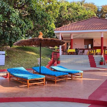 Lemon Creek Hotel Resort Bijilo ภายนอก รูปภาพ