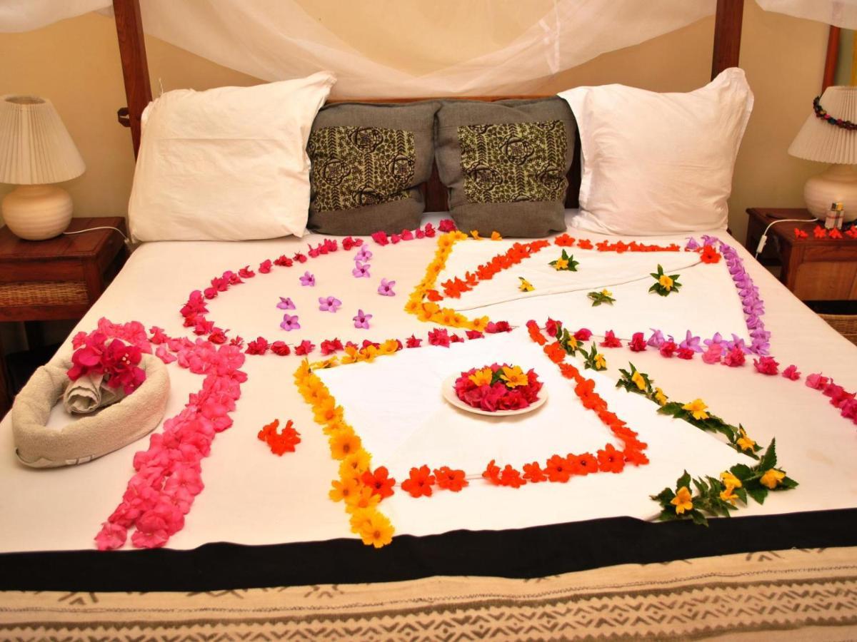 Lemon Creek Hotel Resort Bijilo ภายนอก รูปภาพ